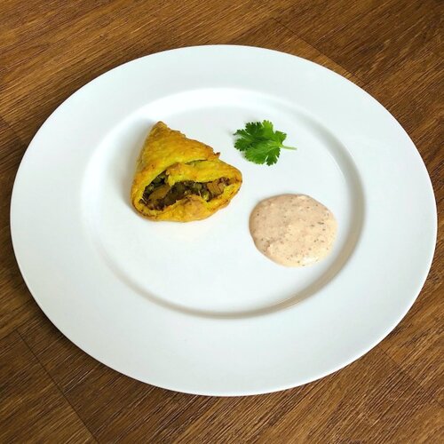 Isphahan curry puffs